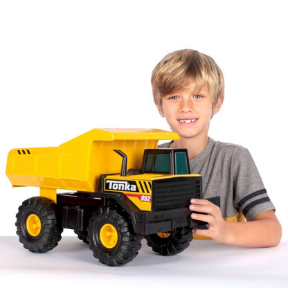 Tonka Mighty Dump Truck - US 2644