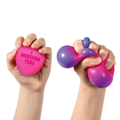 NeeDoh Color Change Squeeze Heart - US 8805